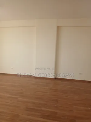 3bdrm Apartment in Apartment, Yeka for rent