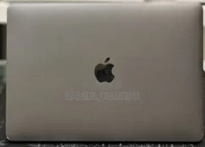 New Laptop Apple MacBook Pro 2016 16GB Intel Core I7 SSD 512GB