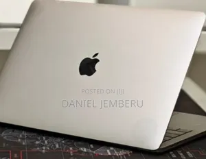 New Laptop Apple MacBook Pro 2016 16GB Intel Core I7 SSD 512GB