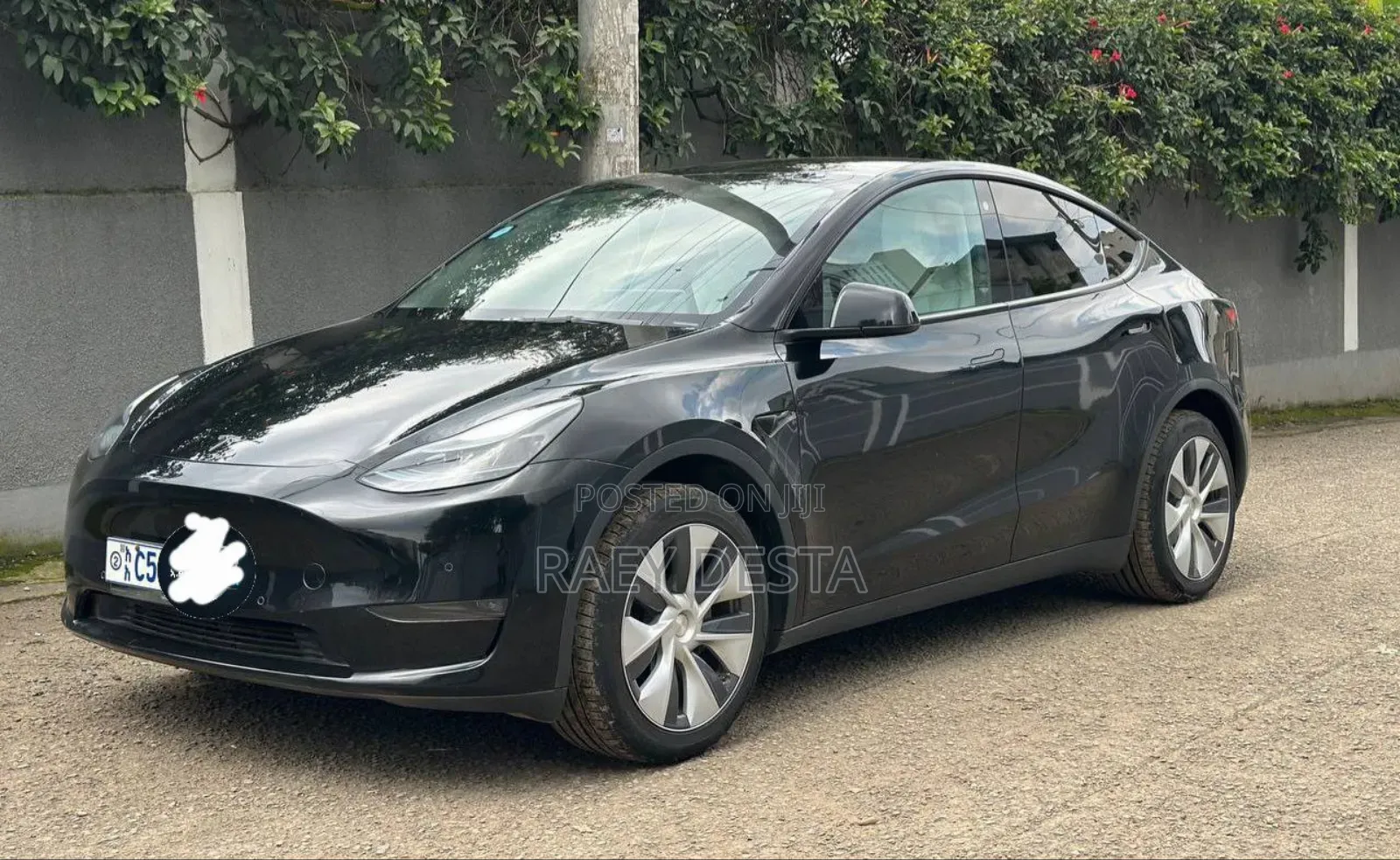 Tesla Model Y 2024 Black