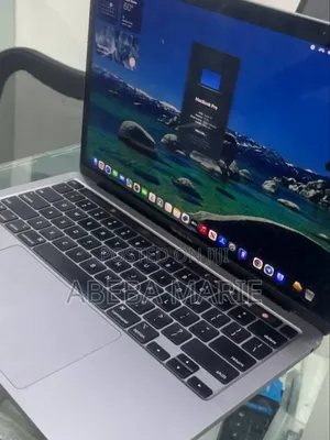 New Laptop Apple MacBook Pro M1 16GB Apple M1 SSD 256GB