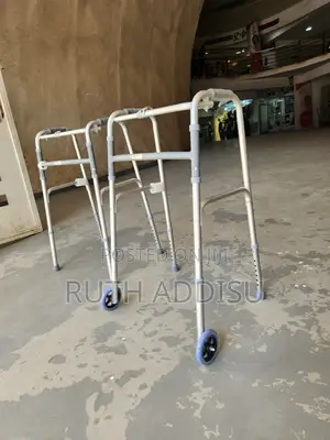 Photo - Walker胺調medical Almunium Walker軍人foldable Walker輕輕medical Walking Aid