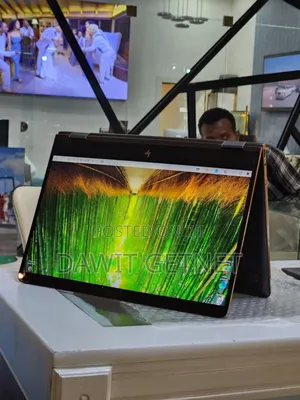 New Laptop HP Spectre 16GB Intel Core I7 SSD 512GB