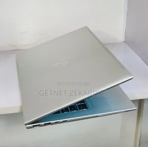 New Laptop HP EliteBook 845 G11 16GB AMD Ryzen 5 SSD 512GB