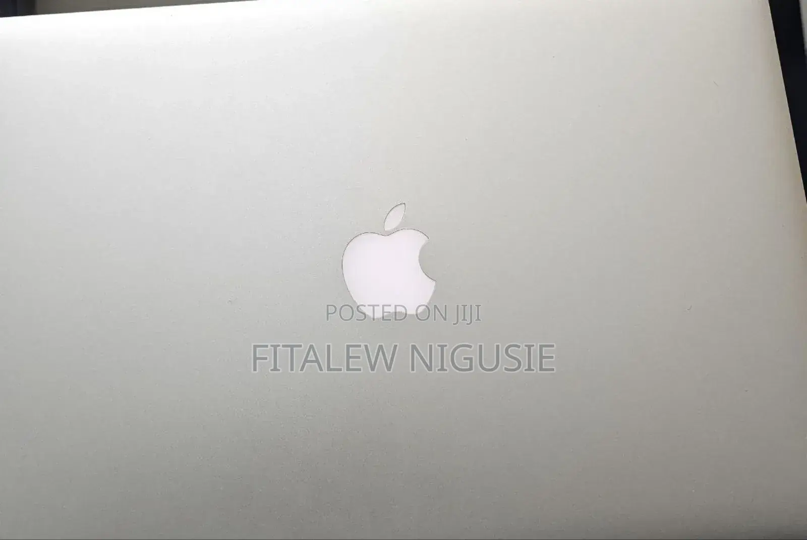 New Laptop Apple MacBook 2015 16GB Intel Core I7 SSD 256GB