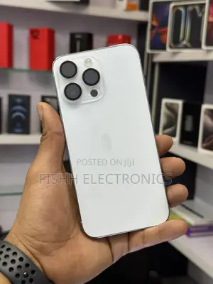 New Apple iPhone 14 Pro Max 128 GB Silver