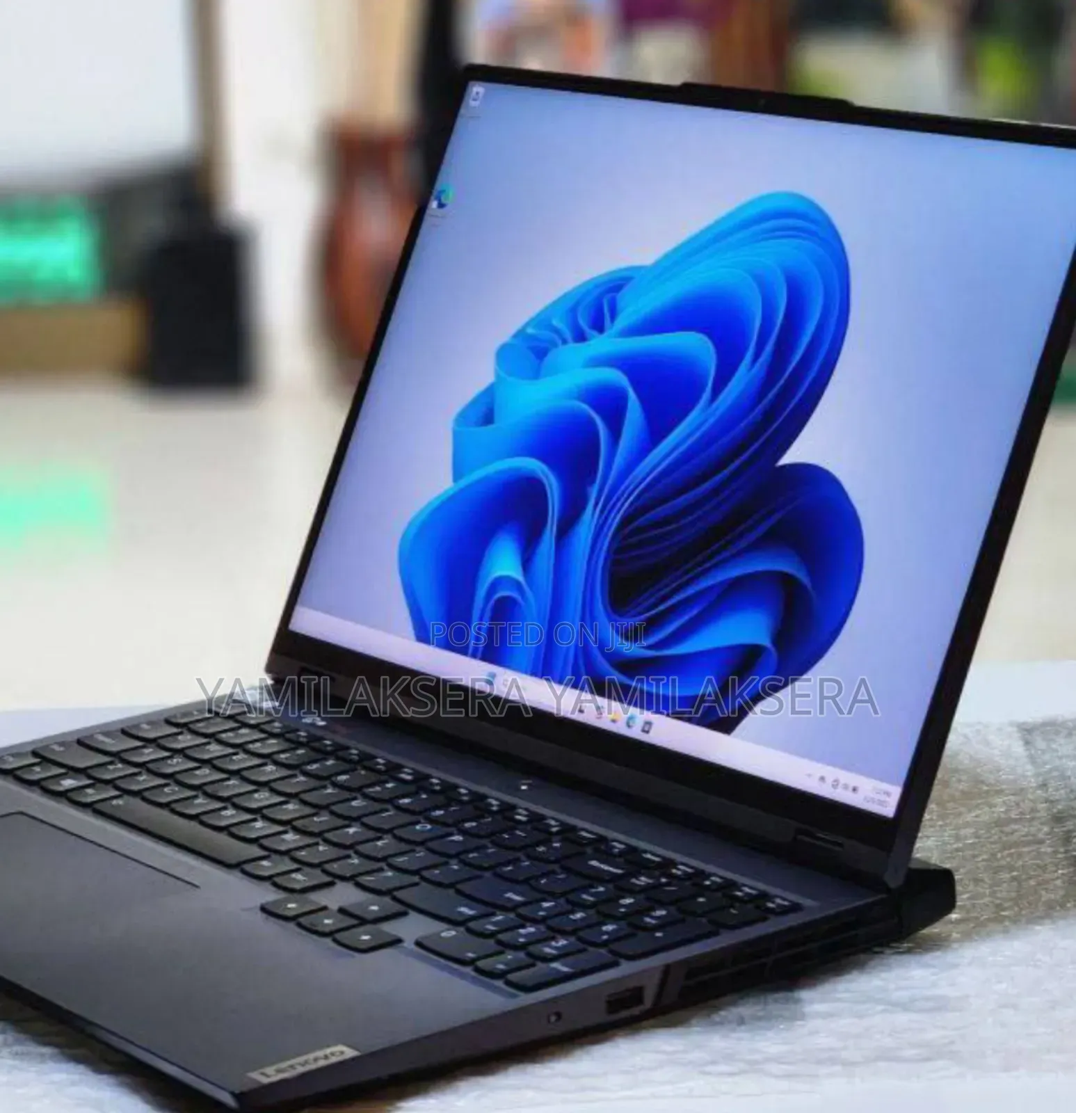 New Laptop Lenovo Legion 5 16GB AMD Ryzen 7 SSD 512GB