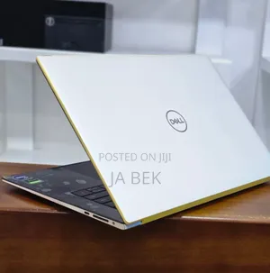 New Laptop Dell XPS 15 16GB Intel Core I9 SSD 512GB