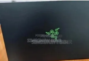 New Laptop Razer Blade 16GB Intel Core i7 SSD 512GB