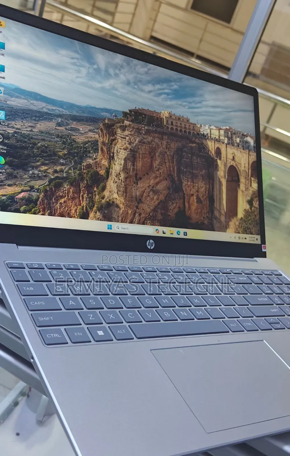 New Laptop HP Stream Notebook 8GB Intel Core I7 SSD 1T