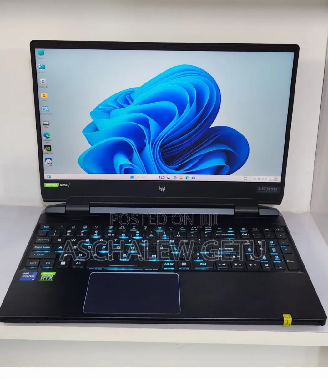 New Laptop Acer Predator Helios 300 16GB Intel Core I9 SSD 512GB