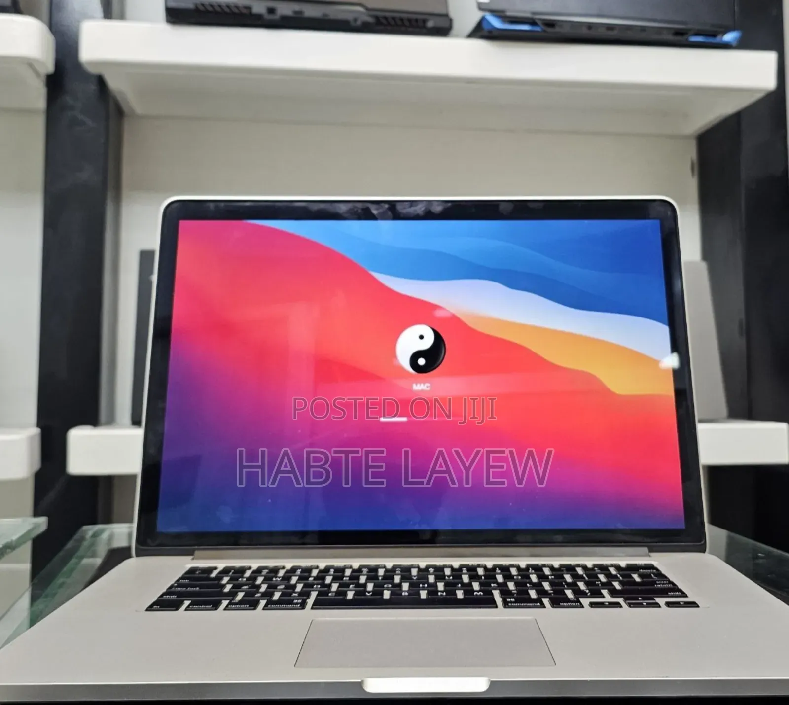 New Laptop Apple MacBook 2015 16GB Intel Core I7 SSD 256GB