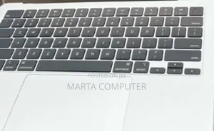 New Laptop Apple MacBook Air 16GB Intel Core I7 SSD 256GB