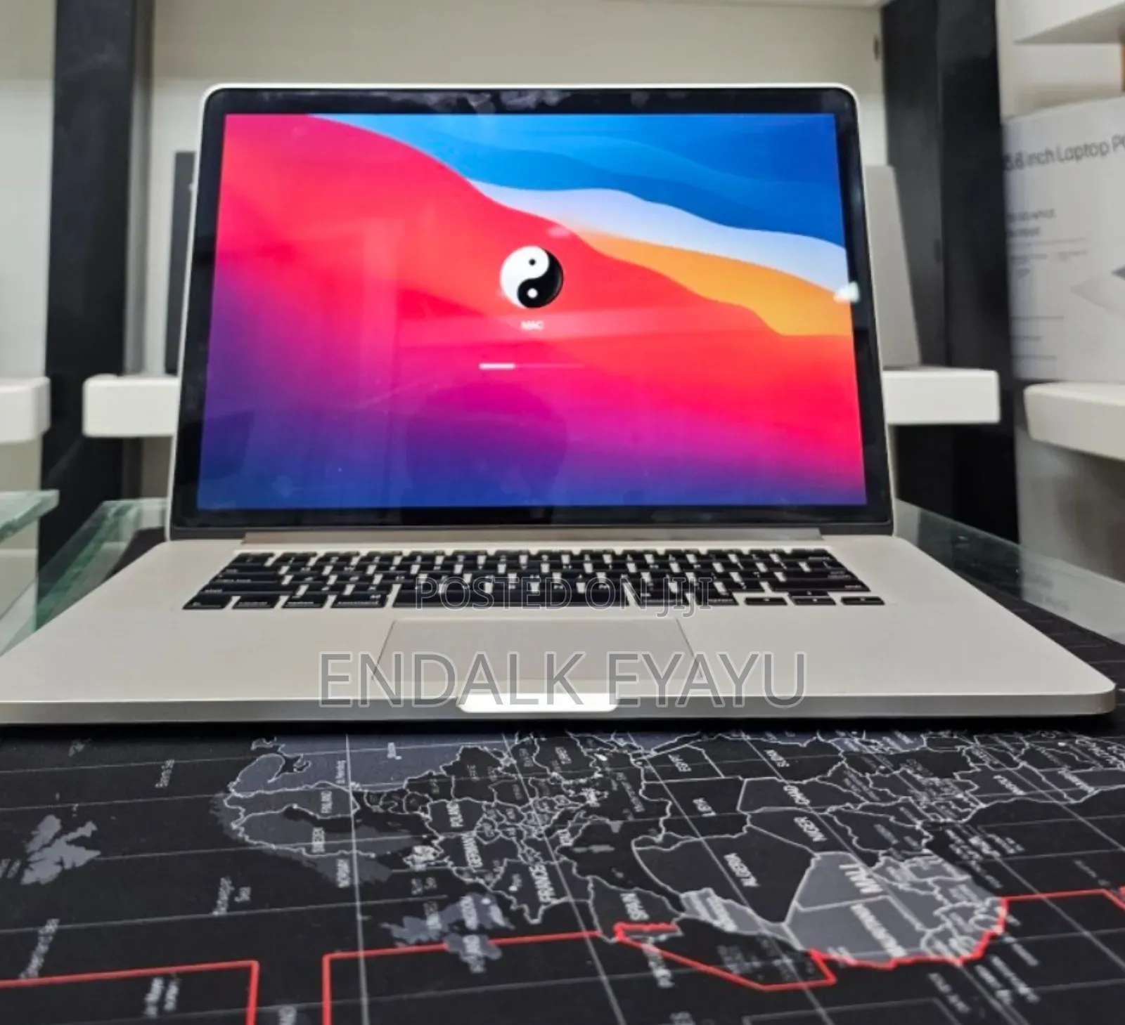 New Laptop Apple MacBook Pro 2015 16GB Intel Core I7 SSD 256GB