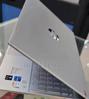 New Laptop HP Pavilion 15 16GB Intel Core I5 SSD 1T