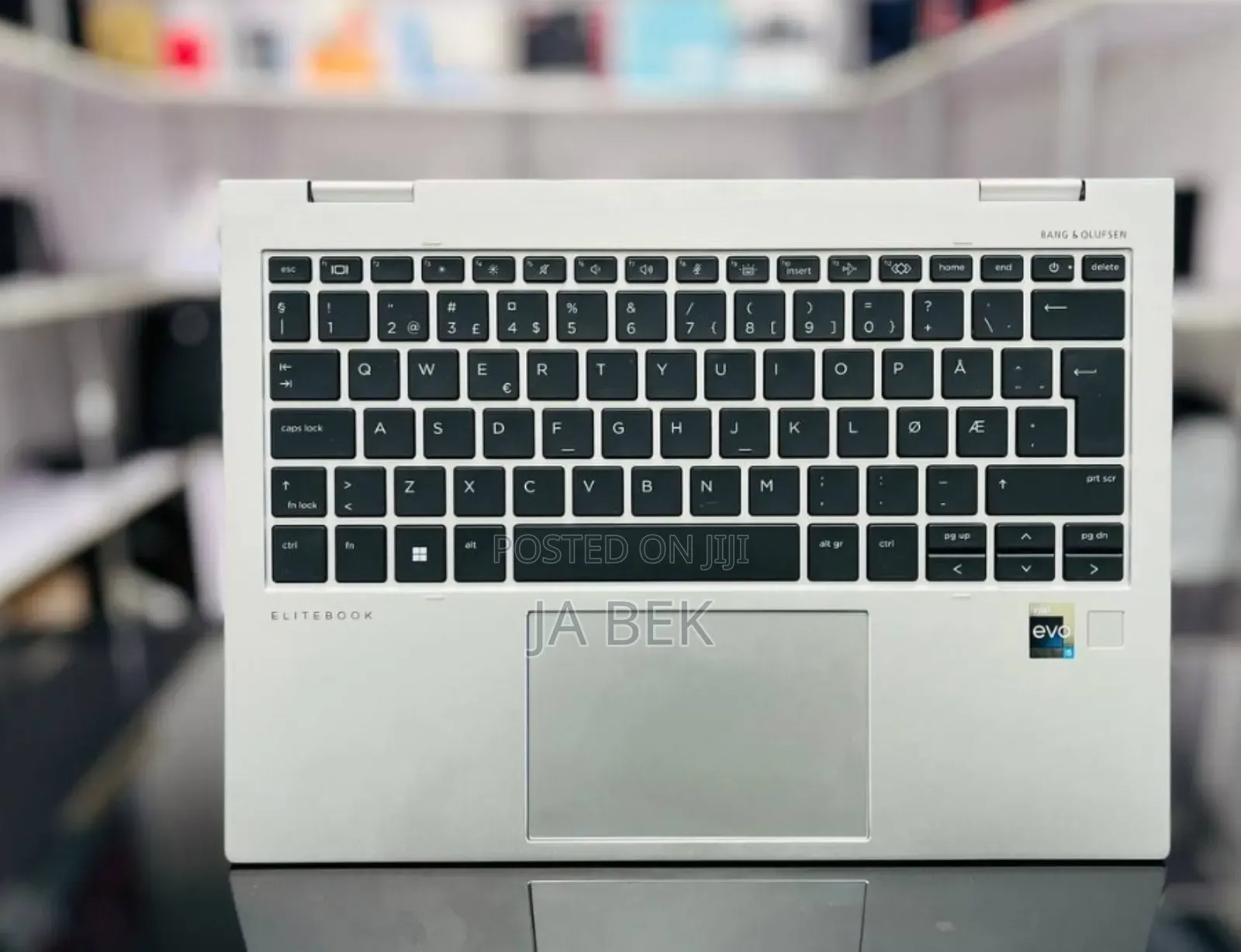 New Laptop HP Elite X360 830 G10 16GB Intel Core I5 SSD 512GB