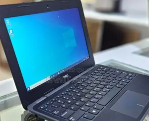 New Laptop Dell XPS 15 9570 8GB Intel Core I7 HDD 128GB