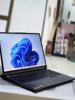 New Laptop Lenovo Legion 5 16GB AMD Ryzen 7 SSD 1T
