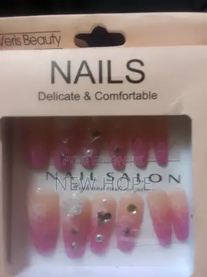 Nails Delicate Comfortable