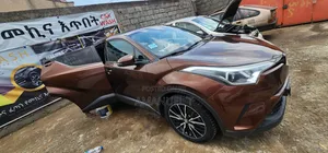 Toyota C-HR 2017 Brown