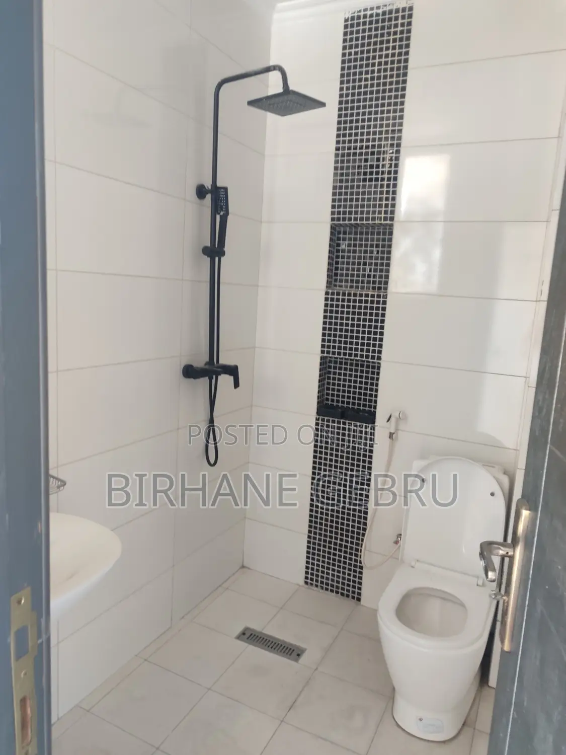 2bdrm Apartment in Luxury Apartiment, Bole for rent