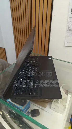 New Laptop Dell Latitude 5591 16GB Intel Core I7 SSD 512GB