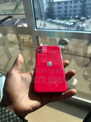 Apple iPhone 11 128 GB Red