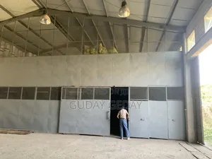 1500 ካሜ መጋዘን ዱከም