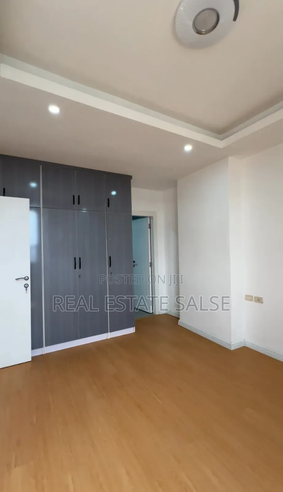 Furnished 3bdrm Apartment in Jenboro, Bole for sale