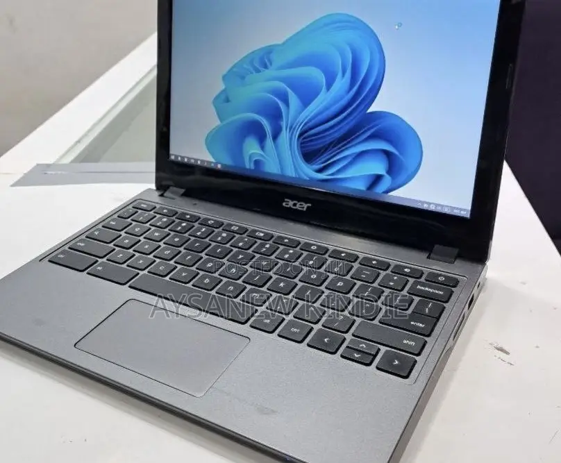 New Laptop Acer Chromebook 11 4GB SSD 128GB