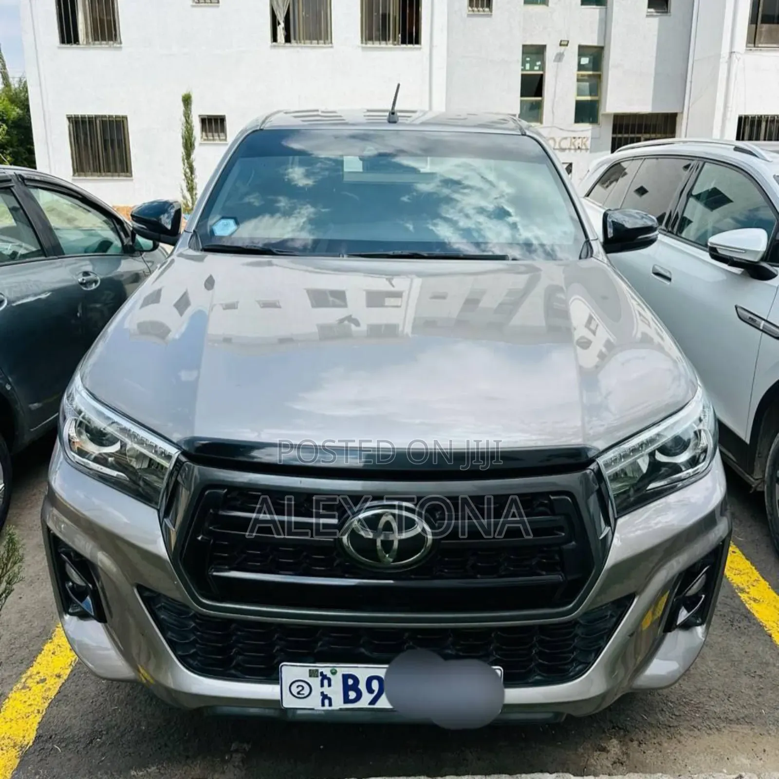 Toyota Hilux 2020 Silver