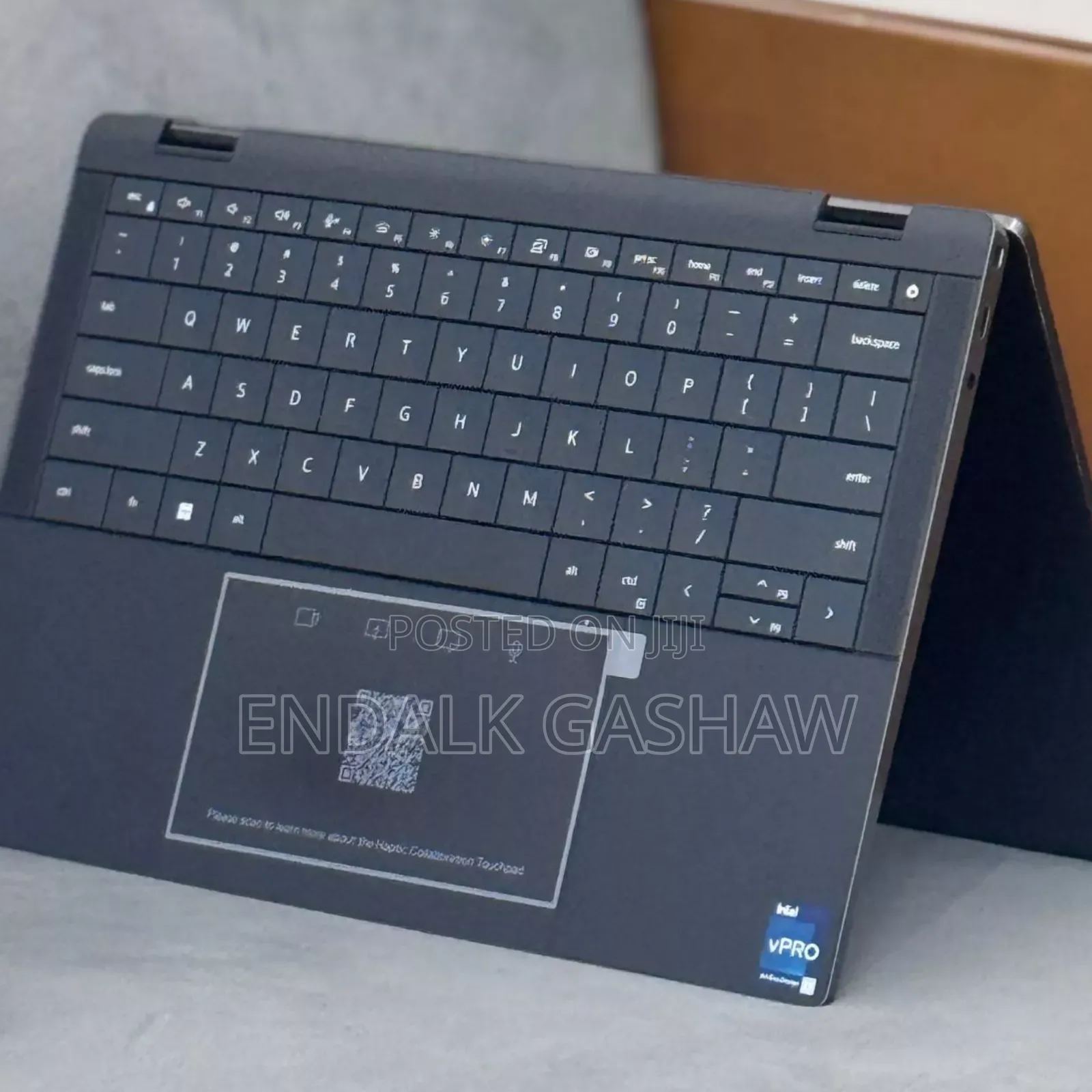 New Laptop Dell Latitude 9440 16GB Intel Core I7 SSD 512GB