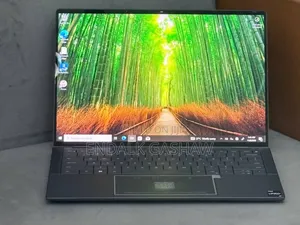 New Laptop Dell Latitude 9440 16GB Intel Core I7 SSD 512GB