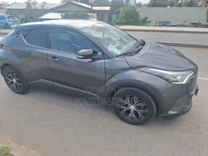 Toyota C-HR Limited FWD 2020 Gray