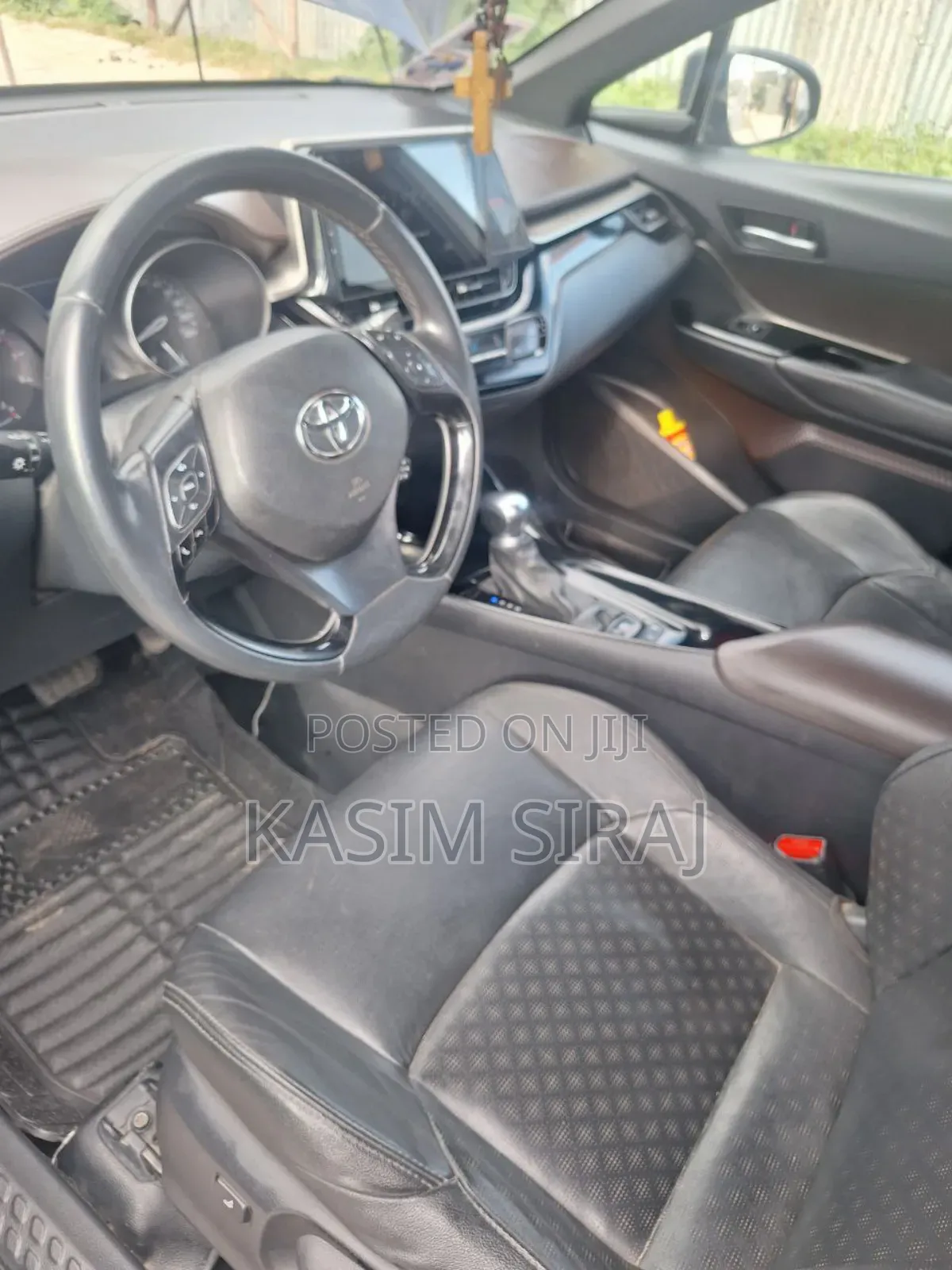 Toyota C-HR Limited FWD 2020 Gray