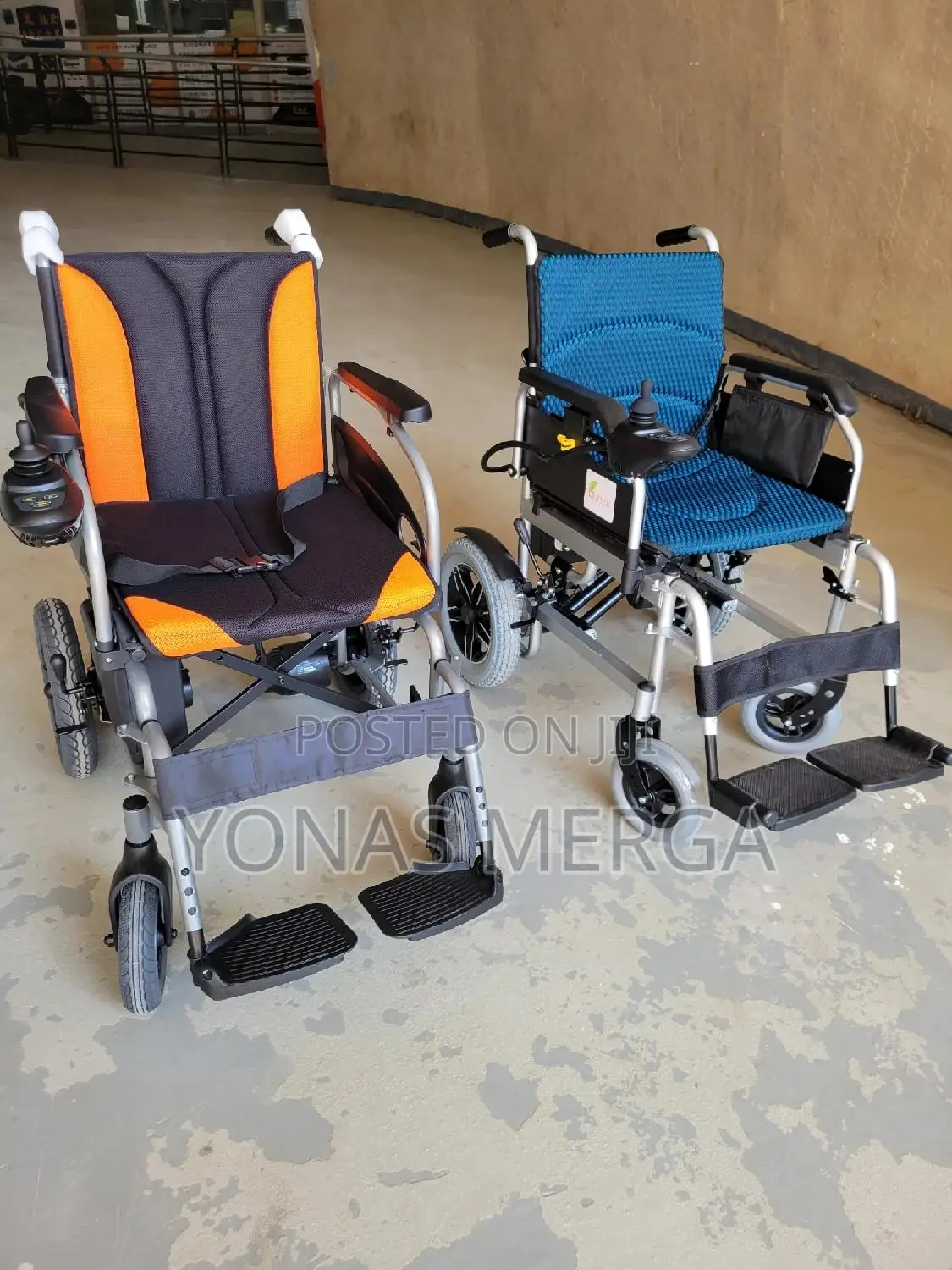 Charging Wheelchair俞፺electric Wheelchair Lc 9100 With Lithium Battery