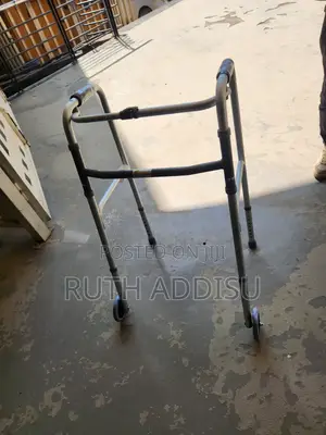 Walker Almunium Brand New Walker腔內heavy Duty Medical Walker輕易walker