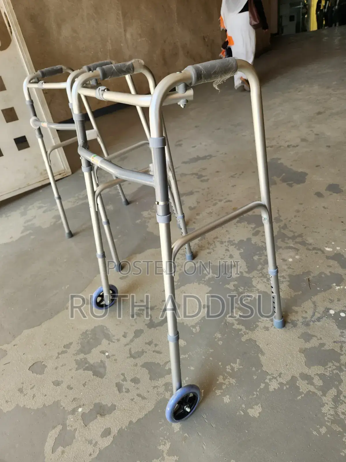 Foldable Walker胺調brand New Medical Walker朱雀almunium Walker輕易walking Ai