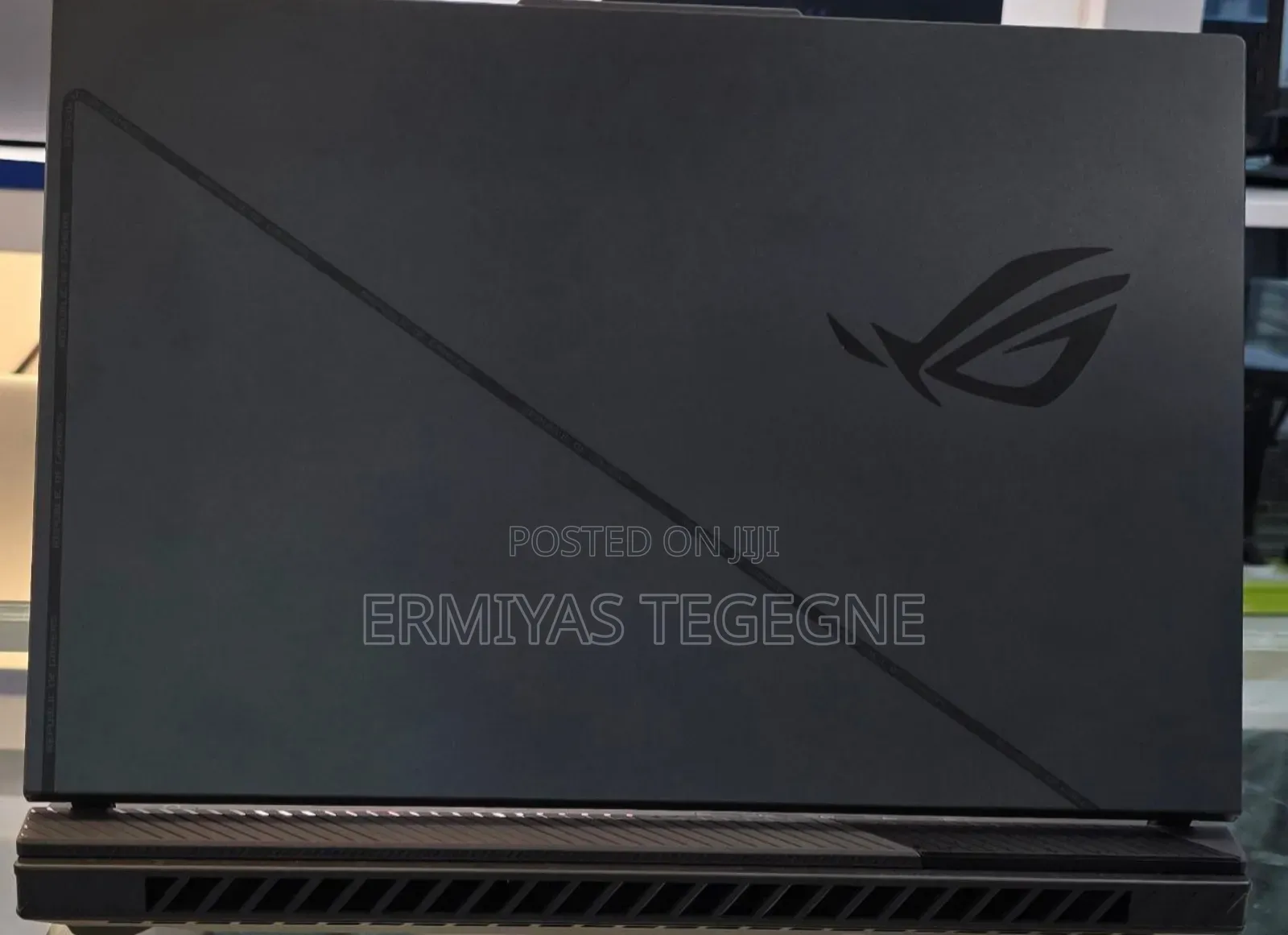 New Laptop Asus ROG Strix G15 8GB Intel Core I9 SSD 1T