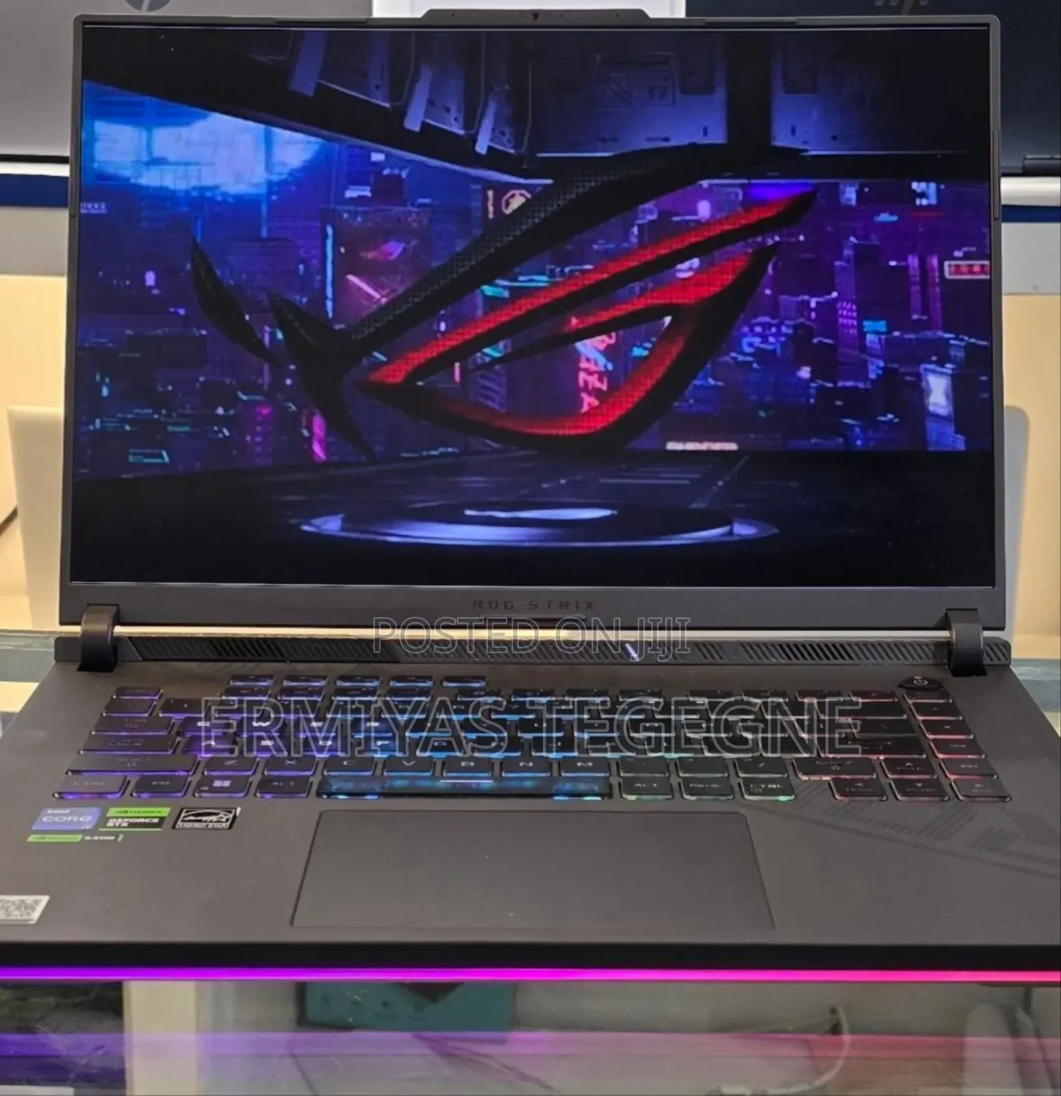 New Laptop Asus ROG Strix G15 8GB Intel Core I9 SSD 1T