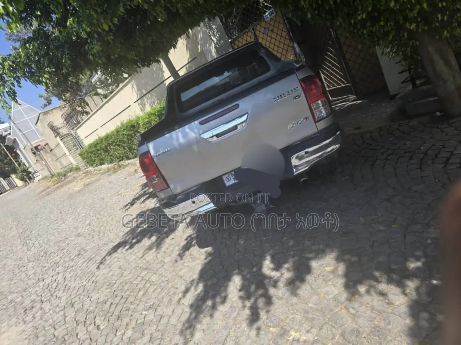 Toyota Hilux Revo Double Cab Deisel 2.4 RWD 2017 Silver