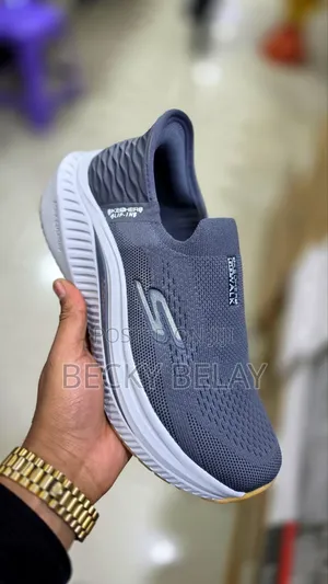 Skecher Sneaker Shoes