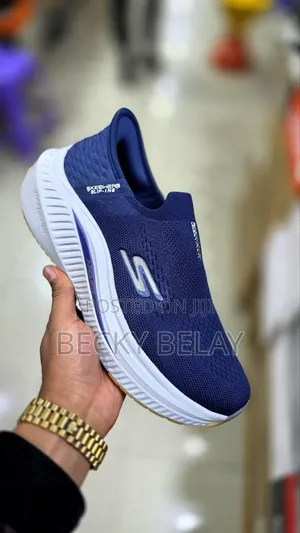 Skecher Sneaker Shoes