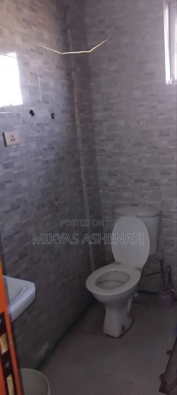 Furnished 3bdrm Condo in Akaky Kaliti for sale