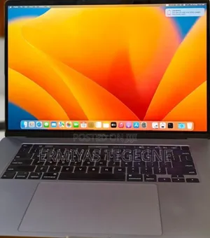New Laptop Apple MacBook Pro 2019 32GB Intel Core I9 SSD 32GB