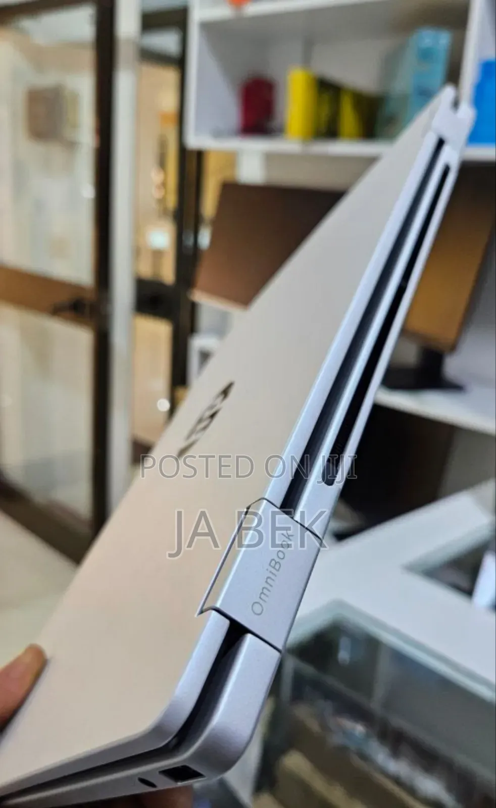 New Laptop HP OmniBook 5 Flip 16GB Intel Core 7 SSD 1T