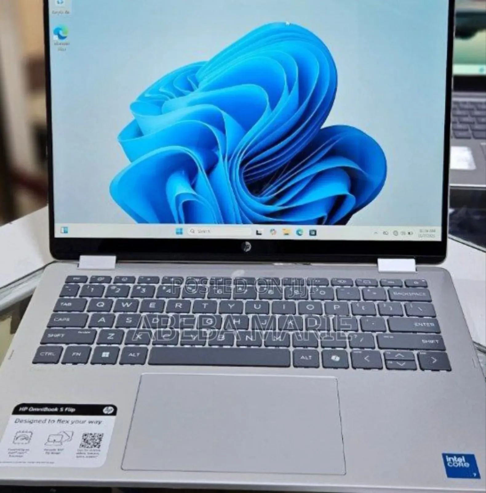 New Laptop HP OmniBook 5 Flip 16GB Intel Core 7 SSD 1T