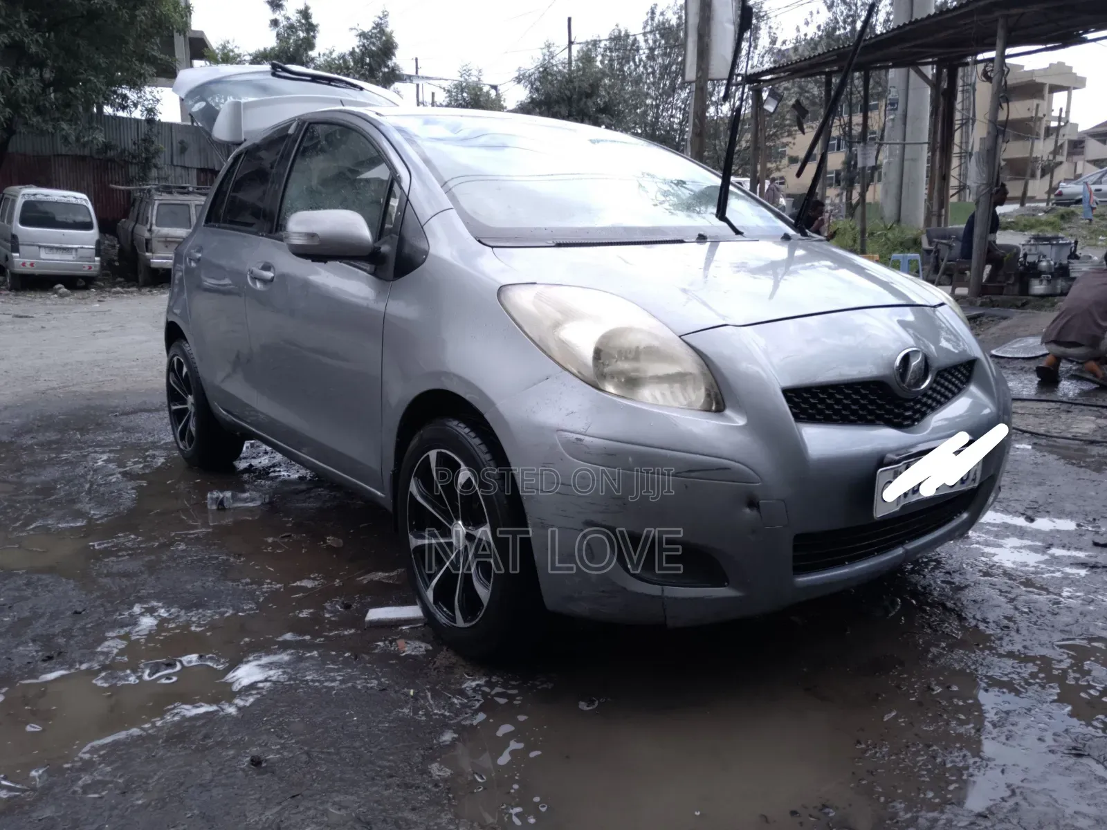 Toyota Yaris 2009 Silver