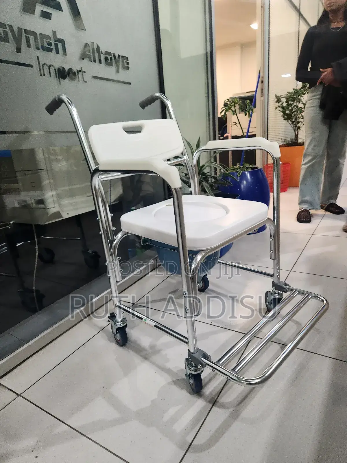 Commode Wheelchair輕易commode Wheelchair考生wheelchair輕微wheelchair Toilet