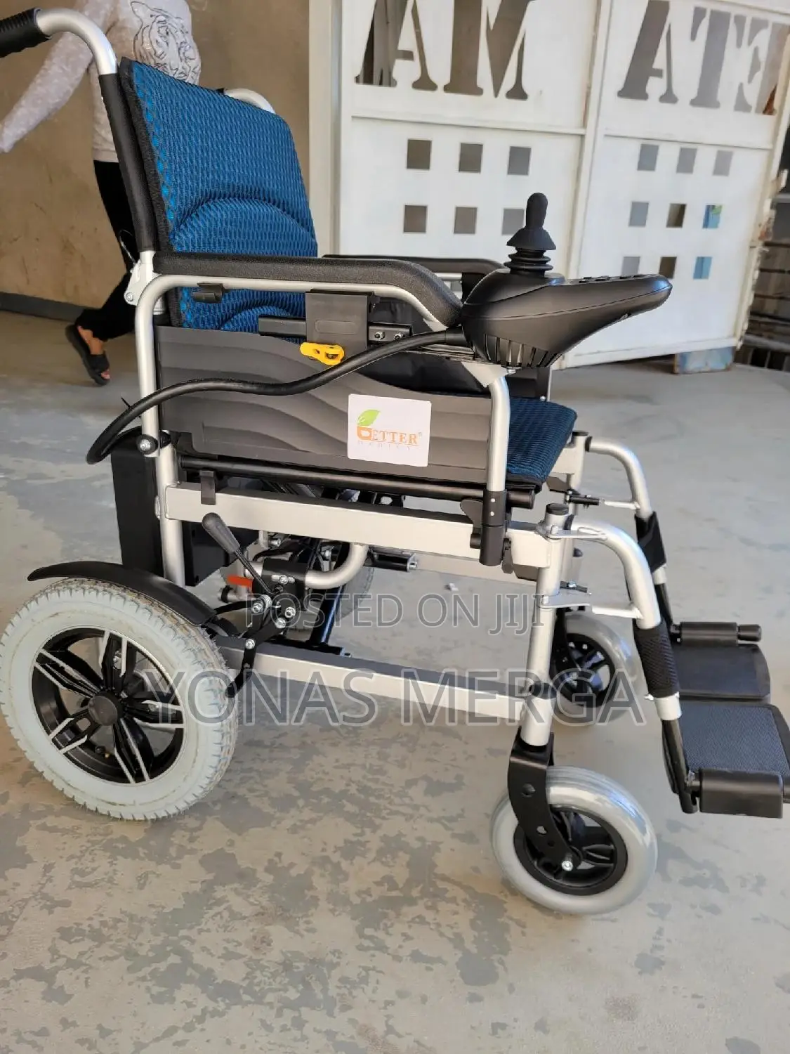 Electric ዊልቼር耳凹electrical Wheelchair艦፰lithium Battery With Easy Access